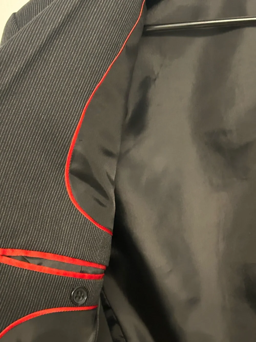 Classic Dark Gray Men's Three-Button Suit Jacket 42R